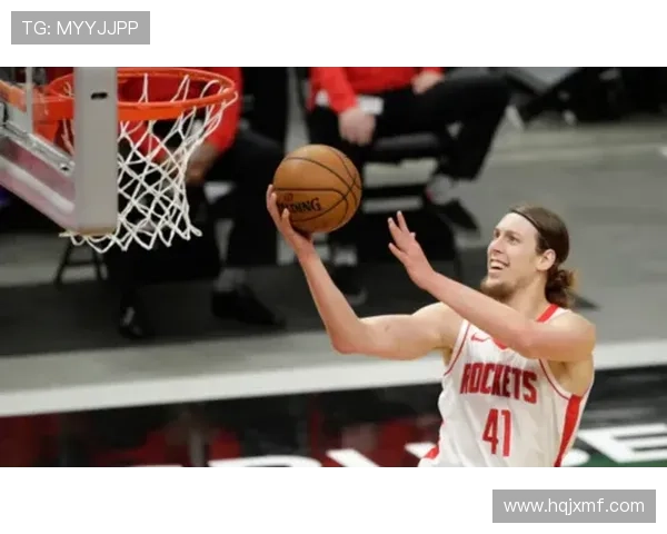 奥利尼克替补表现出色19分钟贡献10分5板3助2断正负值高达15